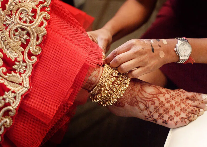 Festive gold jewellery