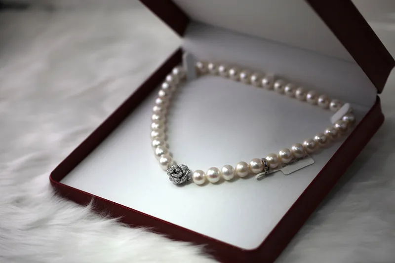 Jewellery gift box