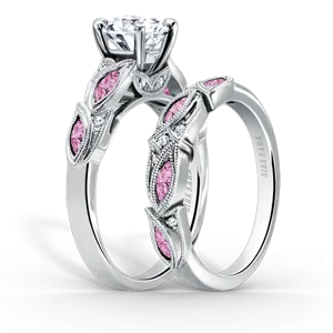 Statement Ring in 916 hallmarked gold